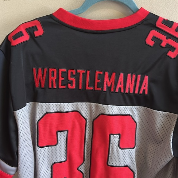 Wrestlemania WWE 36 Tampa Bay Jersey Size Large - Picture 10 of 10